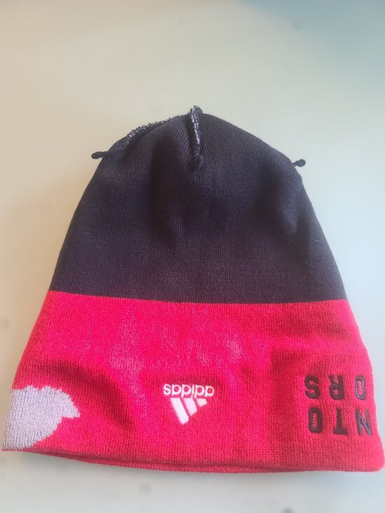 Toronto Raptors' beanie toque - Picture 4 of 5